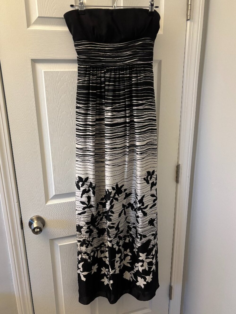 BCBG Max Azria - Maxi Dress